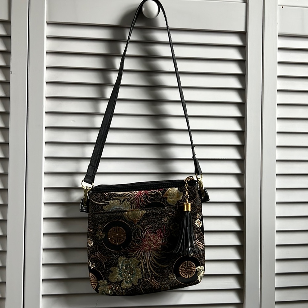 Floral metallic bag